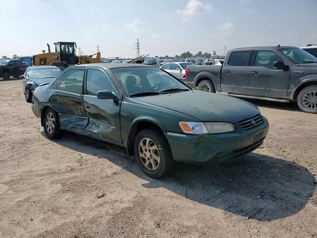 1999 Toyota Camry Le VIN: JT2BF22K1X0208067 Lot: 58742604