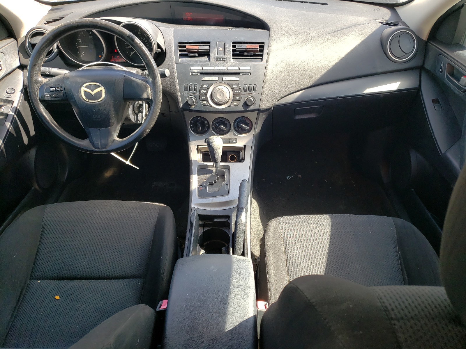 JM1BL1UG9B1415764 2011 Mazda 3 I