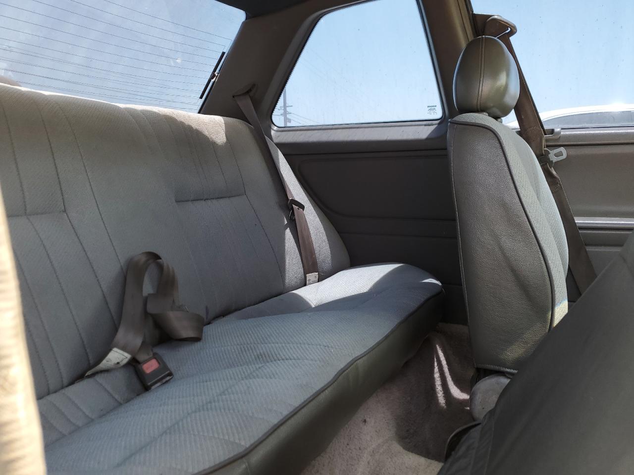 1991 Nissan Sentra VIN: 1N4EB32A0MC734915 Lot: 58585404