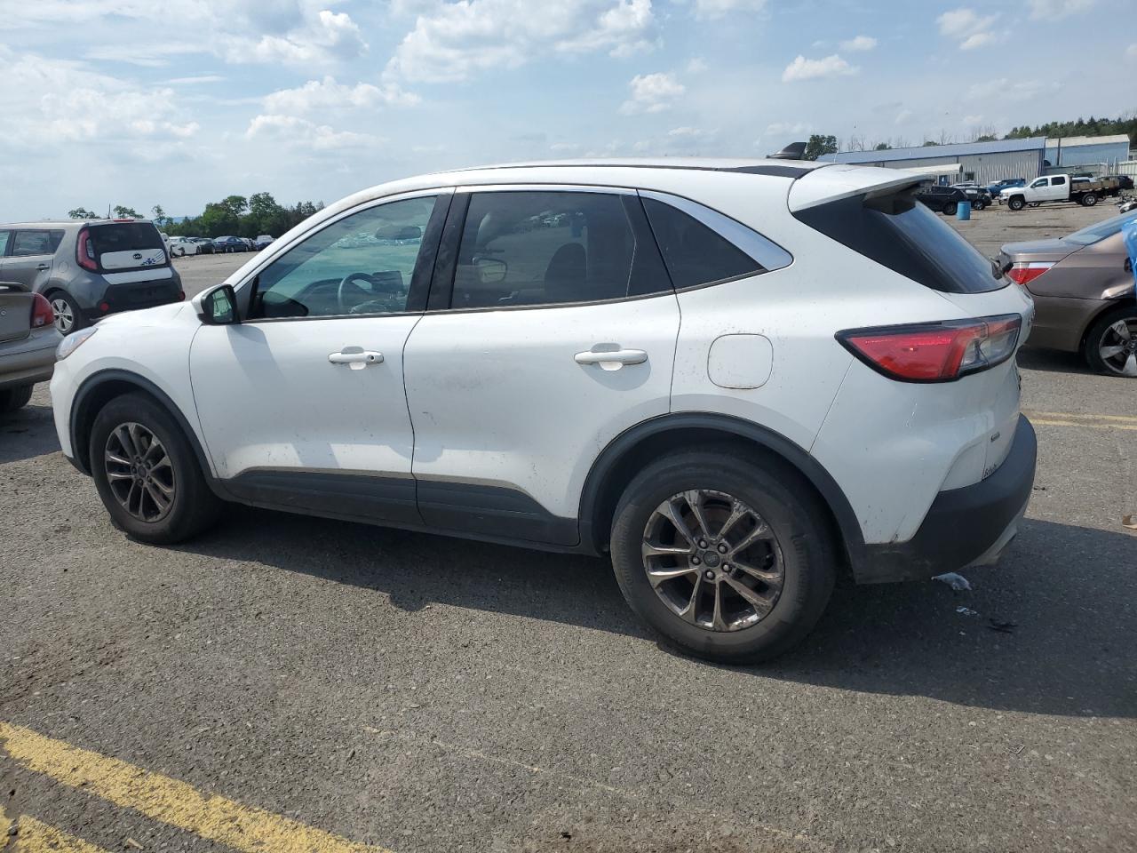 2021 Ford Escape Se VIN: 1FMCU9G61MUB10064 Lot: 60675284