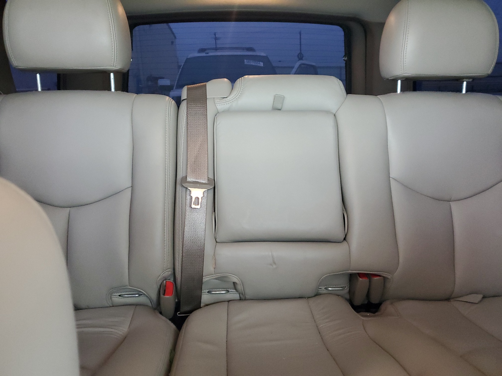 1GNEC13T65R147989 2005 Chevrolet Tahoe C1500