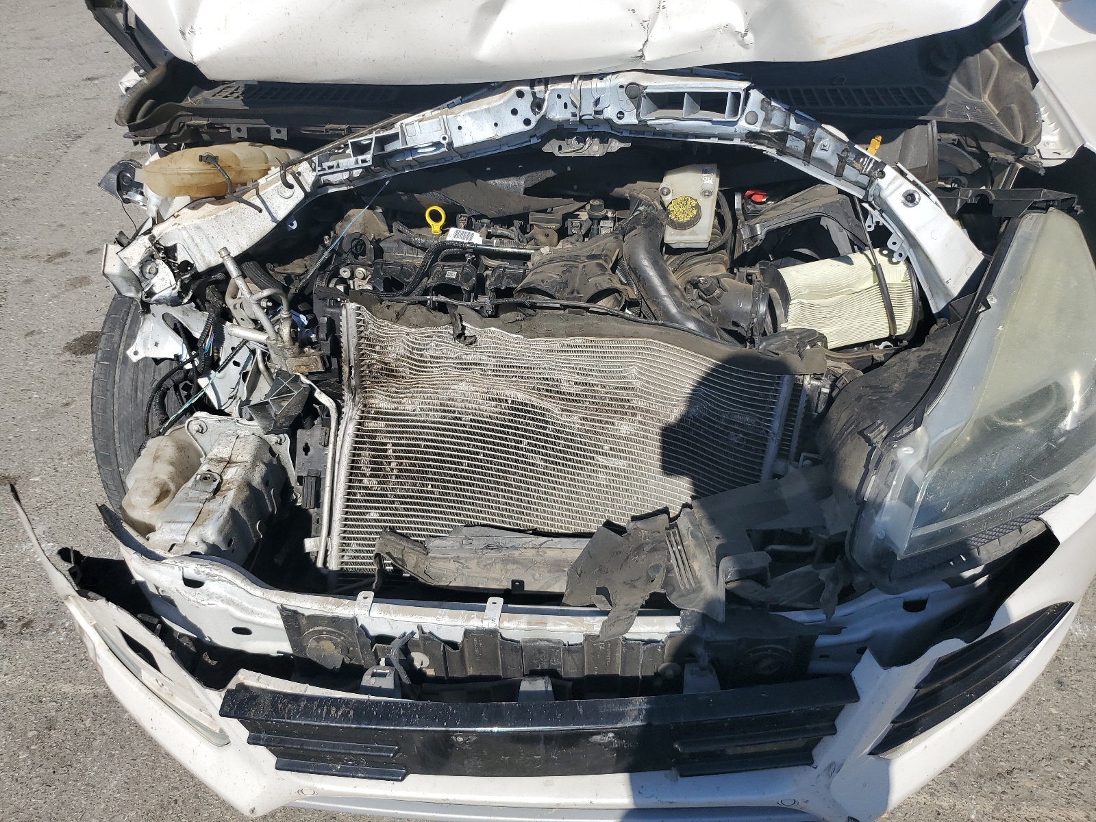 1FMCU0J91EUB99358 2014 Ford Escape Titanium