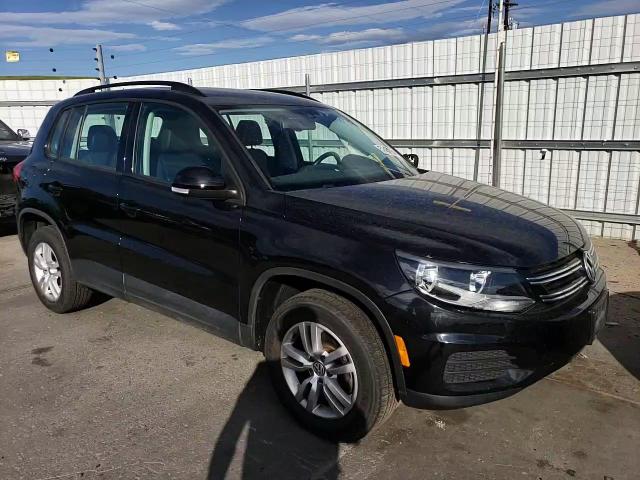 2017 Volkswagen Tiguan S VIN: WVGBV7AX9HK039440 Lot: 57460764