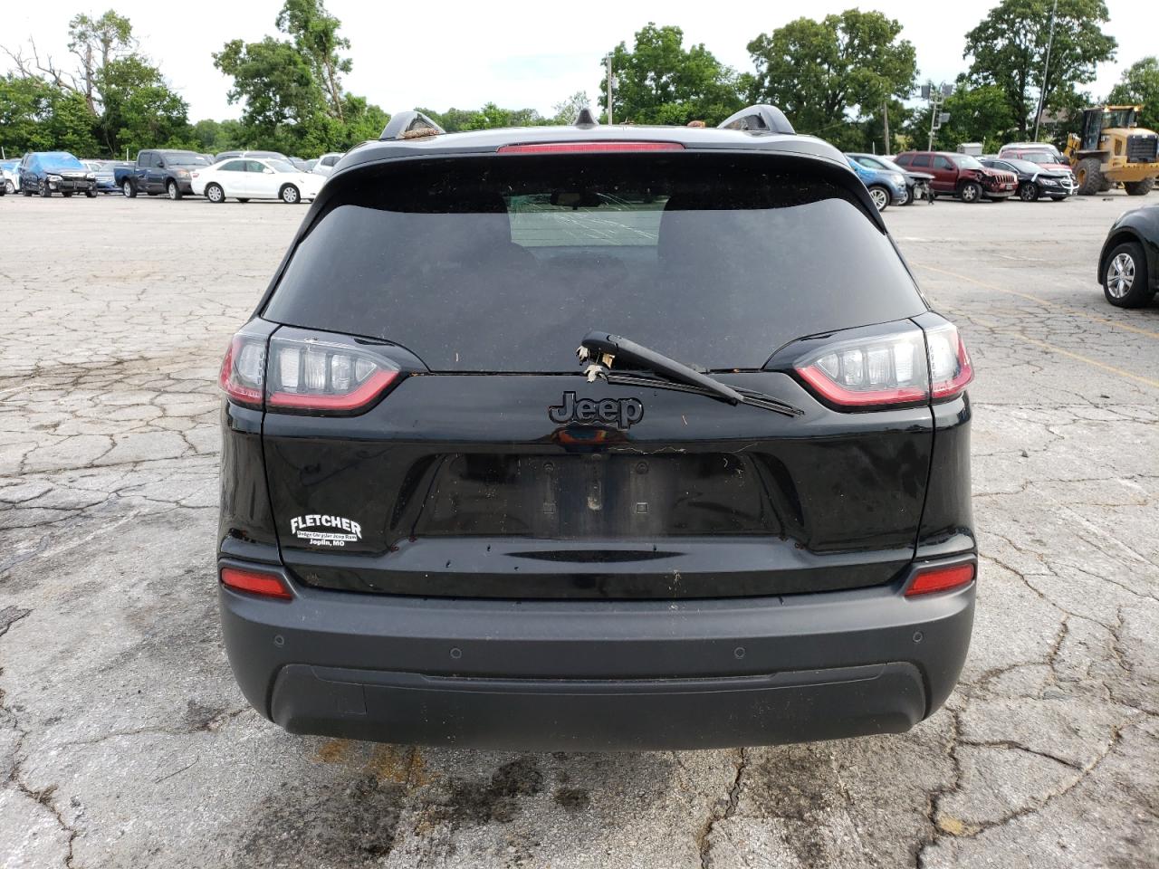 2020 Jeep Cherokee Latitude Plus VIN: 1C4PJLLB8LD548822 Lot: 57575374