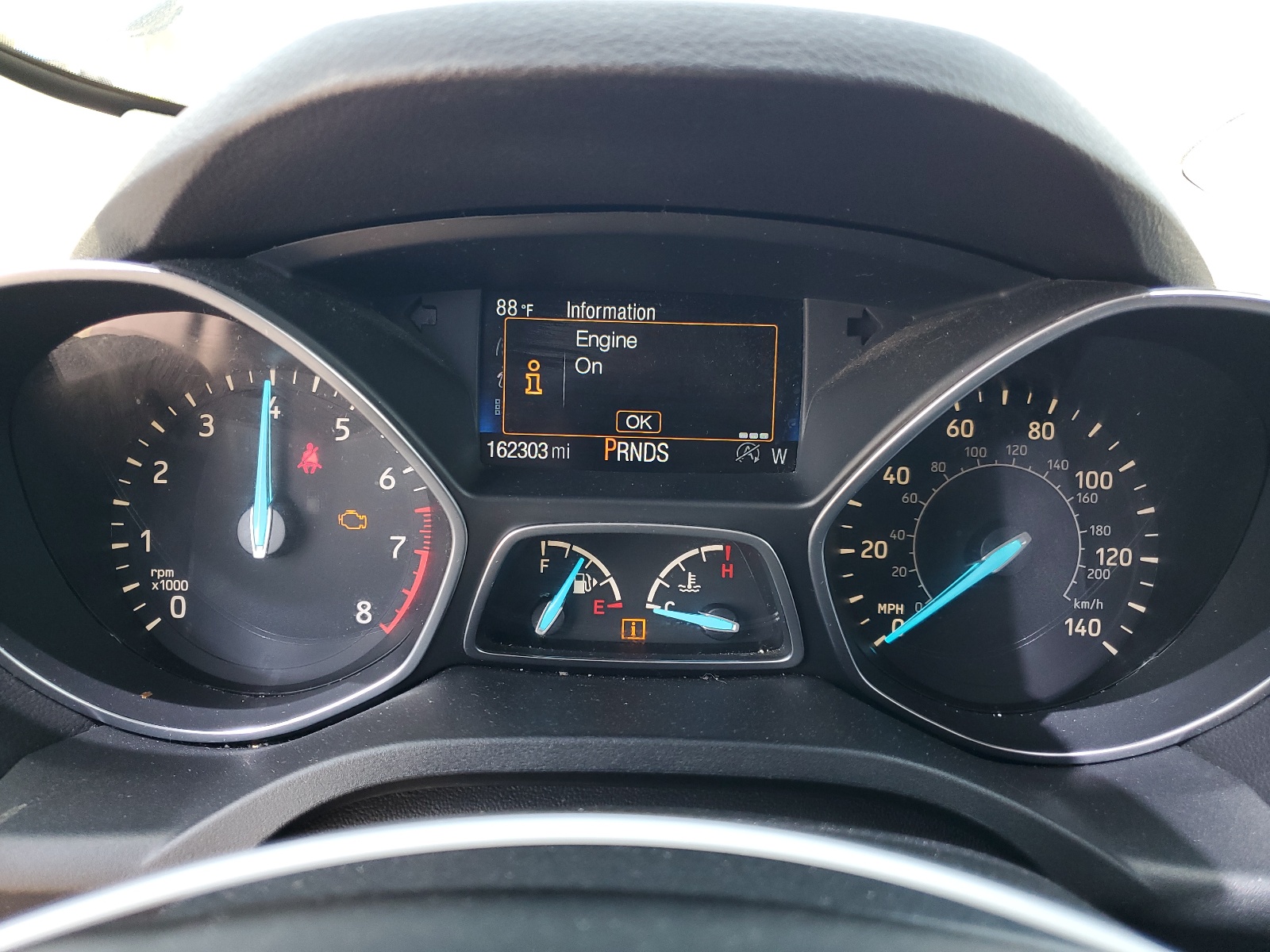 1FMCU9G90HUB44609 2017 Ford Escape Se