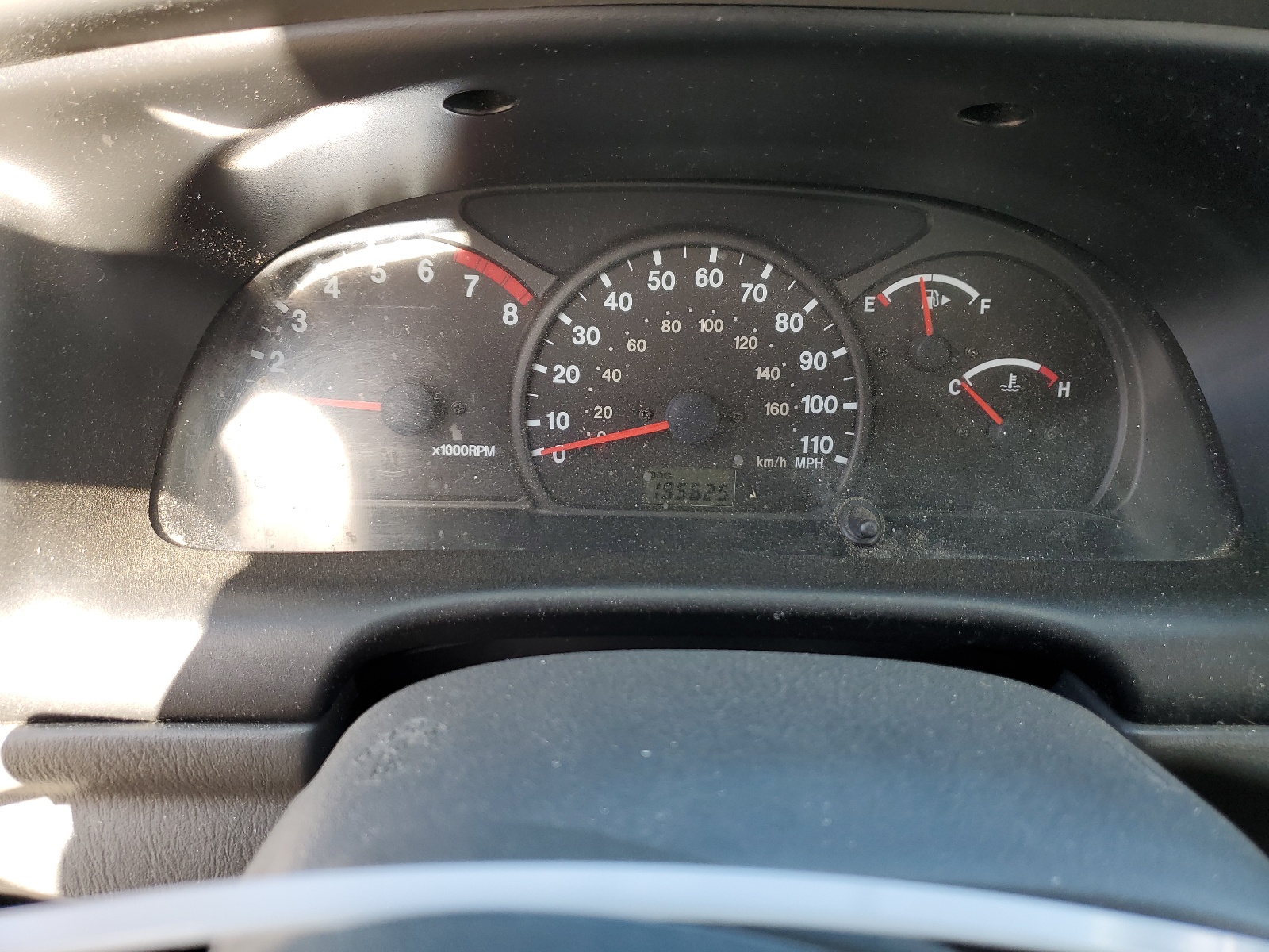 2CNBJ13C036902110 2003 Chevrolet Tracker