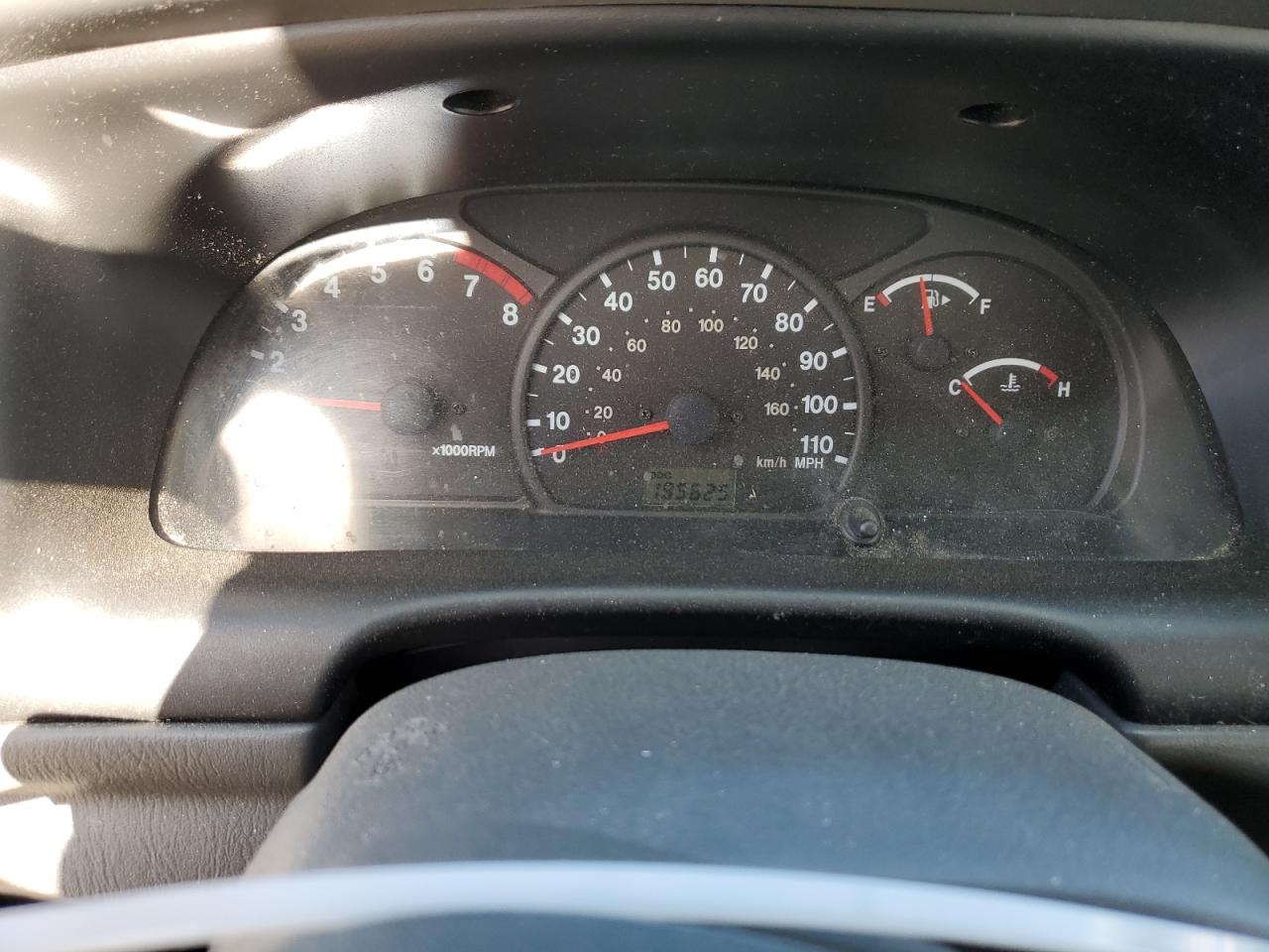 2003 Chevrolet Tracker VIN: 2CNBJ13C036902110 Lot: 60328004