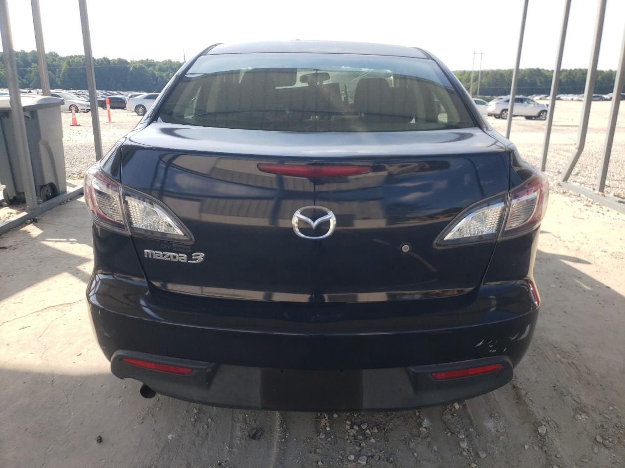 2013 Mazda 3 I VIN: JM1BL1TG8D1827906 Lot: 59509104