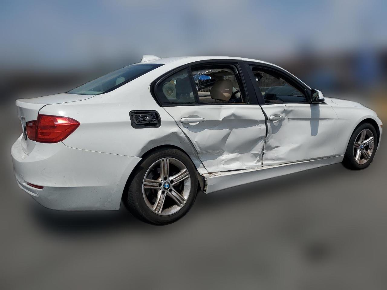 2013 BMW 320 I xDrive VIN: WBA3C3C53DF980725 Lot: 56238484