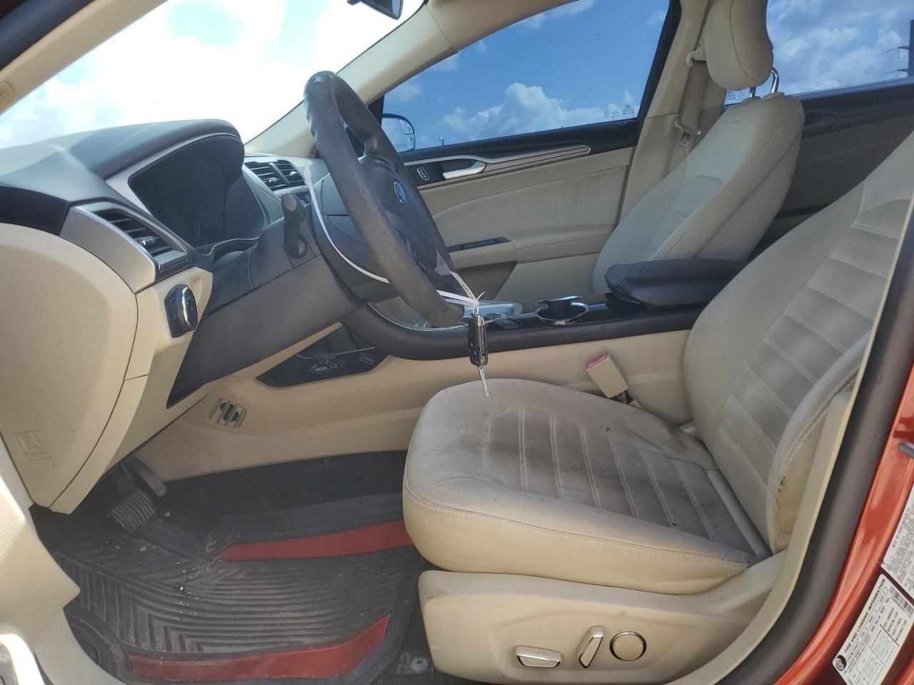 2014 Ford Fusion Se VIN: 3FA6P0HD2ER211730 Lot: 60151494