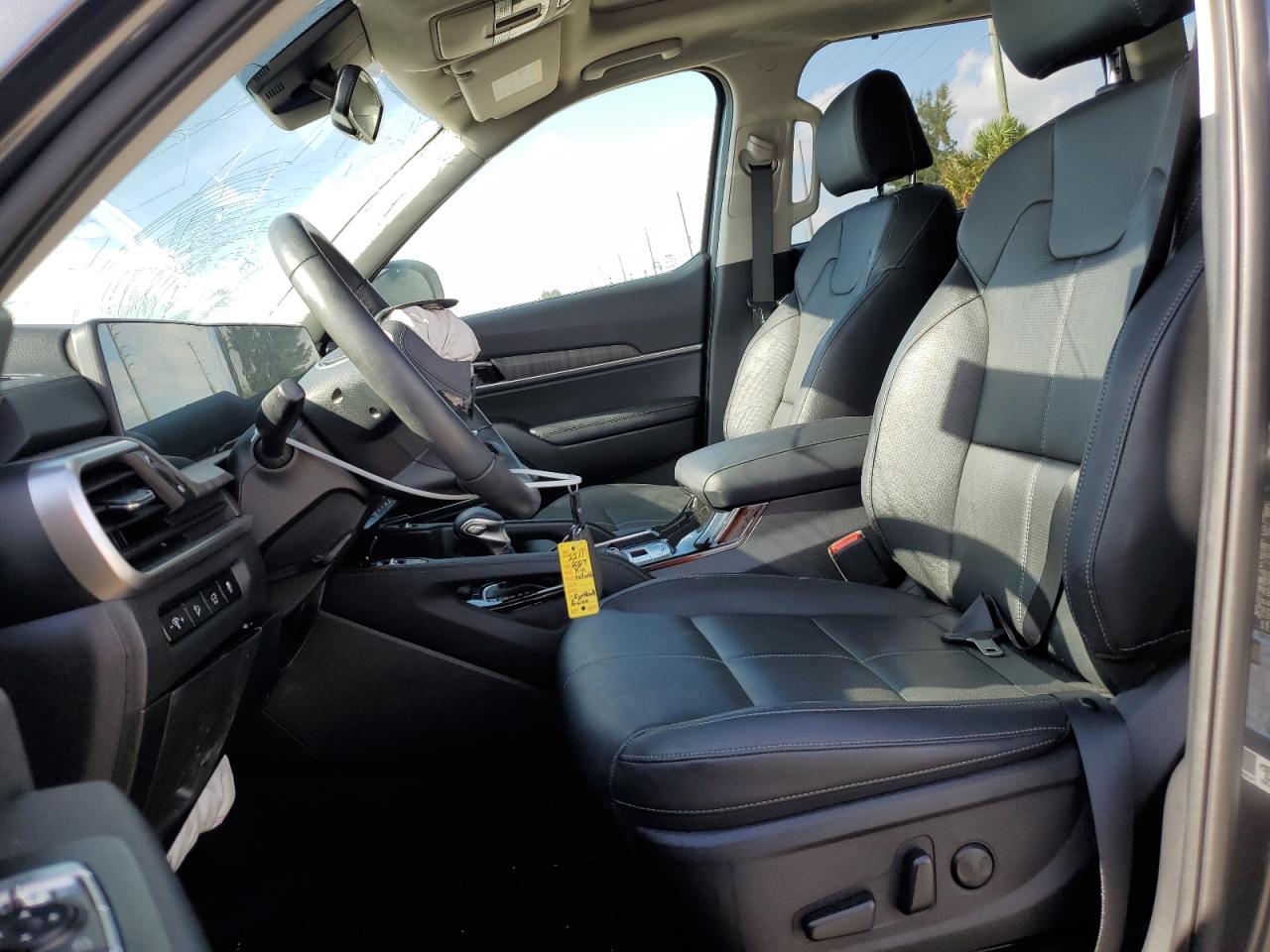 2023 Kia Telluride - Image 7