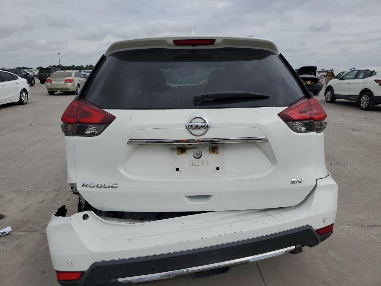 2020 Nissan Rogue S VIN: KNMAT2MT3LP524282 Lot: 59697644