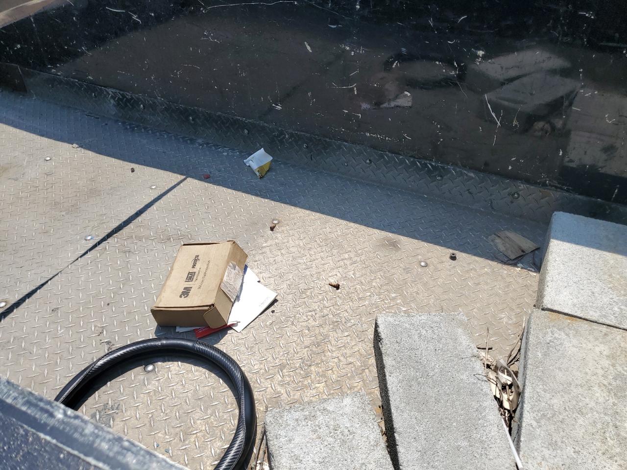 2009 Ford F350 Super Duty VIN: 1FDWF31559EA10748 Lot: 59714744