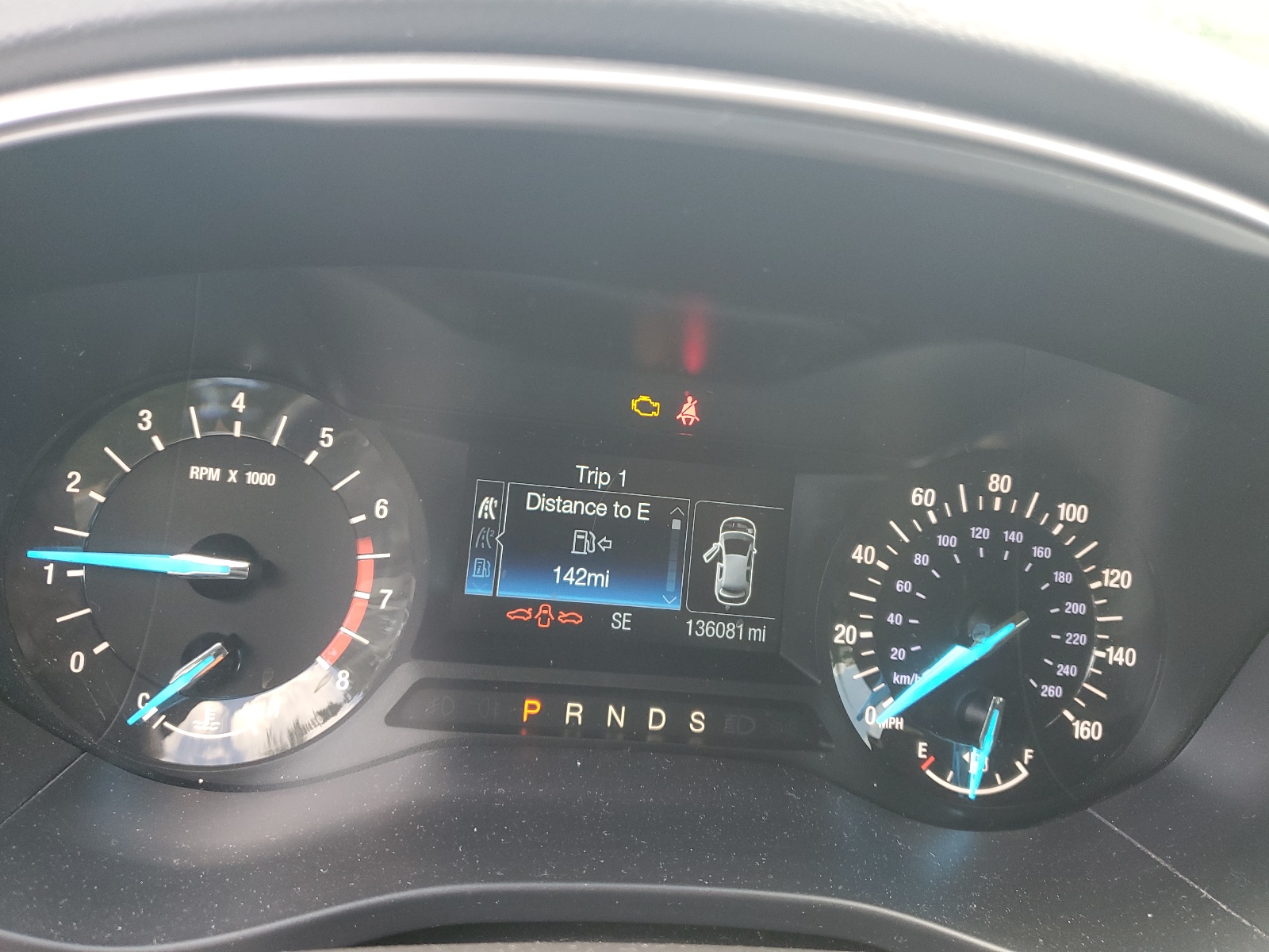 1FA6P0H7XE5402910 2014 Ford Fusion Se