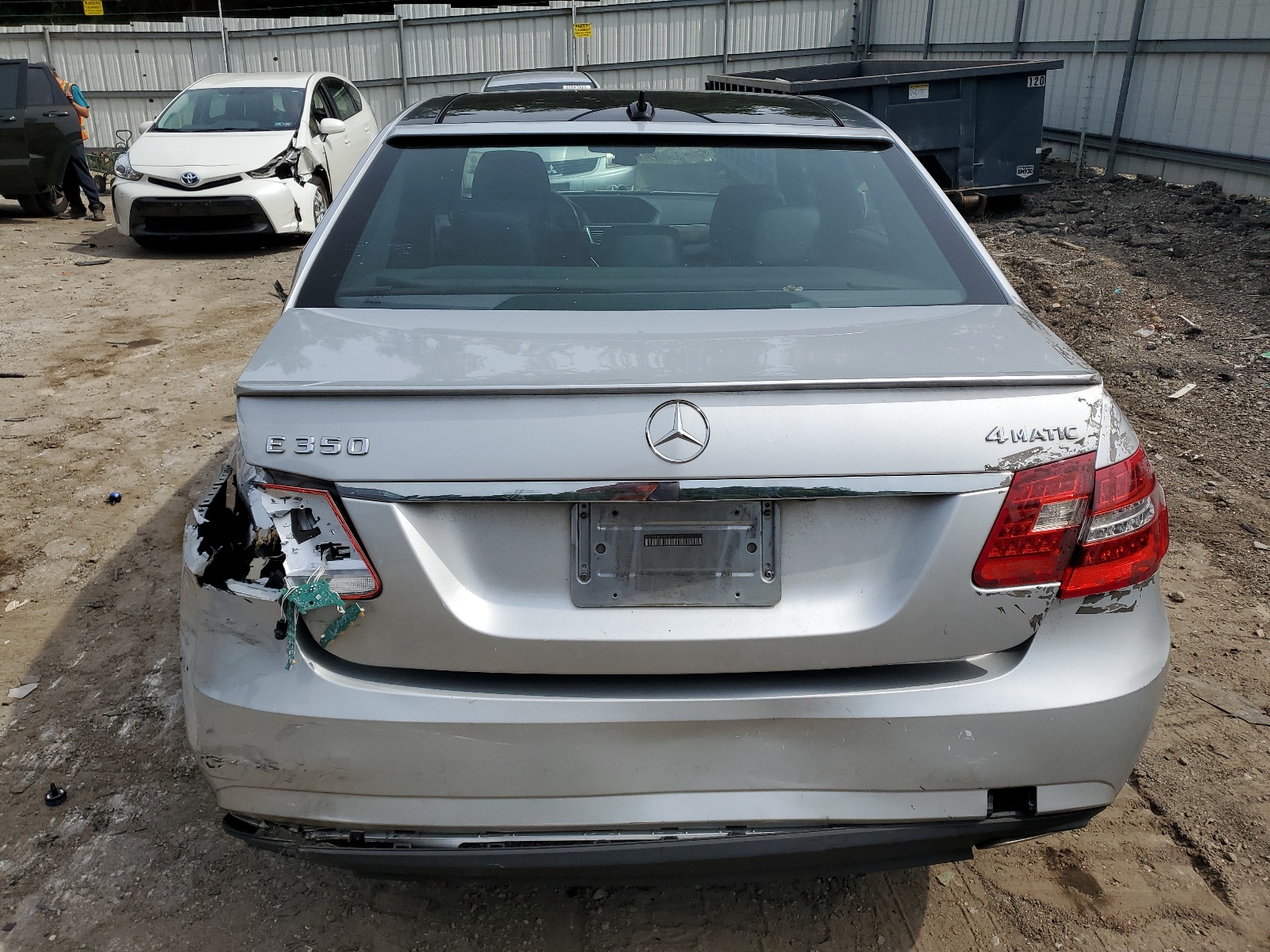 WDDHF8HB4AA211418 2010 Mercedes-Benz E 350 4Matic