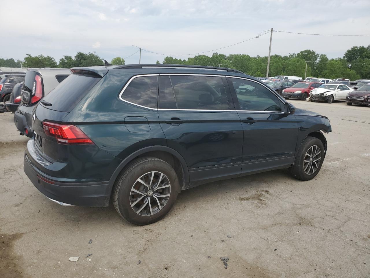 3VV3B7AX7KM093192 2019 Volkswagen Tiguan Se