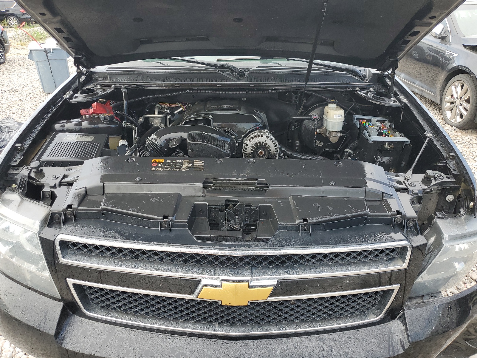 1GNSKBE06DR350250 2013 Chevrolet Tahoe K1500 Lt