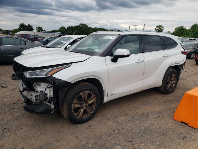  TOYOTA HIGHLANDER 2022 Белый