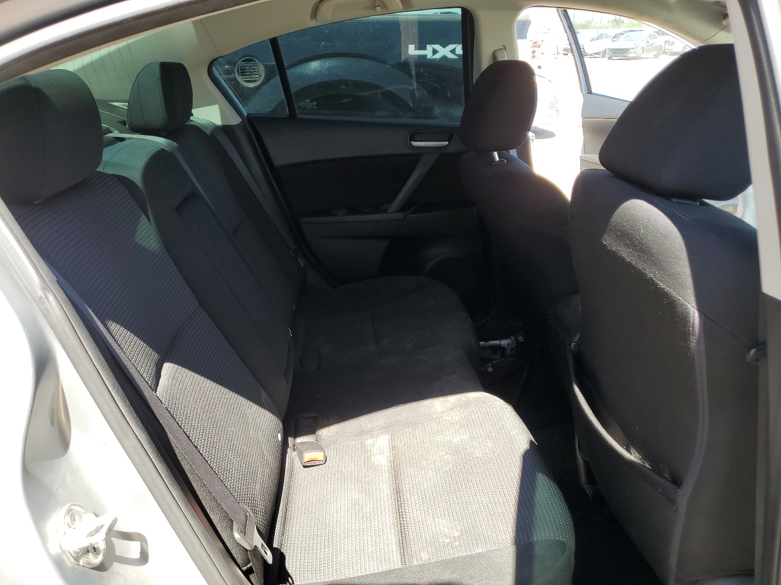 JM1BL1V88C1644123 2012 Mazda 3 I