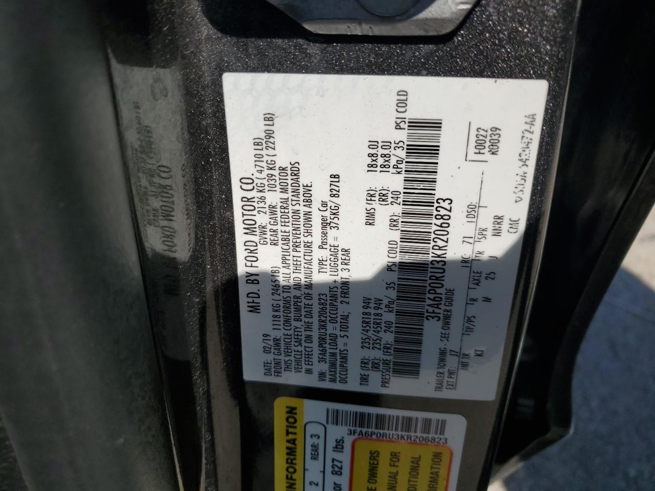 3FA6P0RU3KR206823 2019 Ford Fusion Titanium