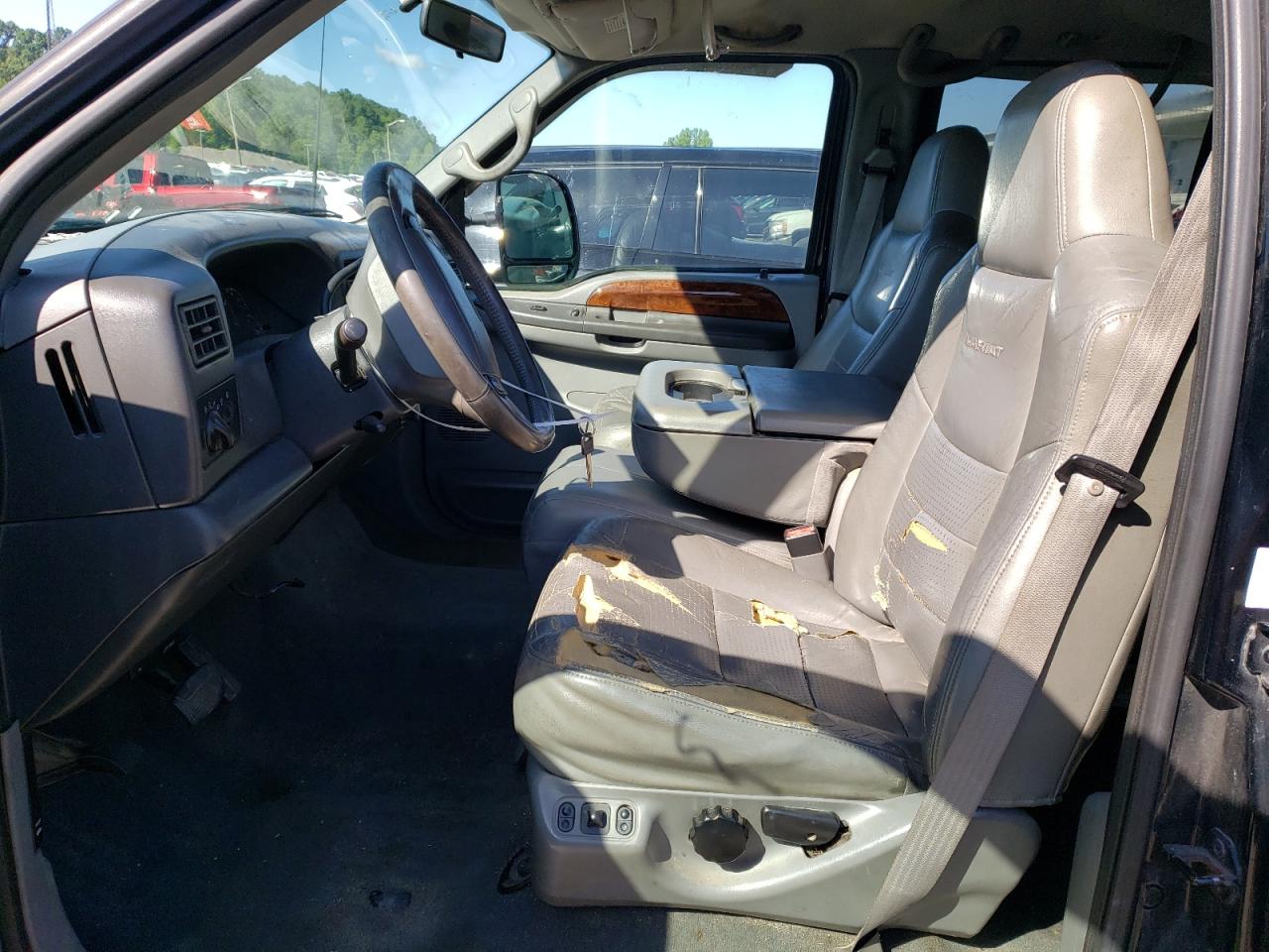 2002 Ford F250 - Image 7