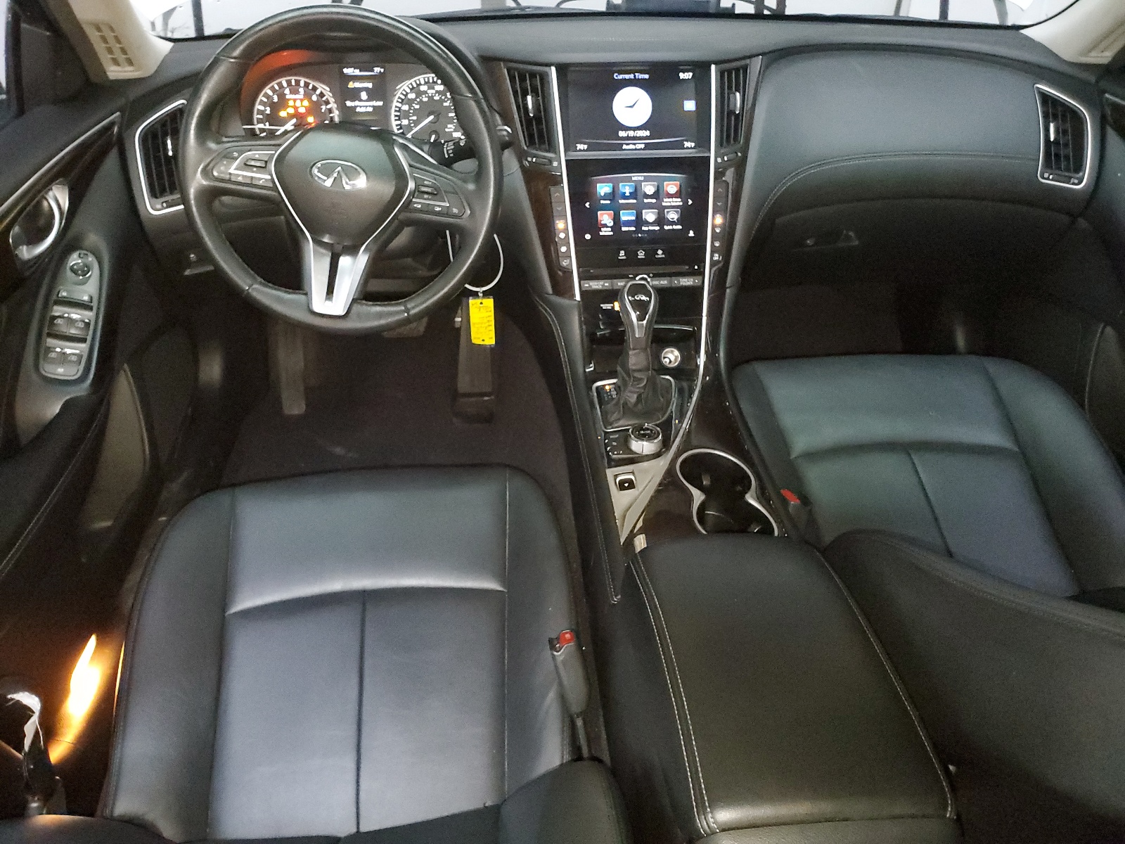 JN1EV7AP7JM351500 2018 Infiniti Q50 Luxe