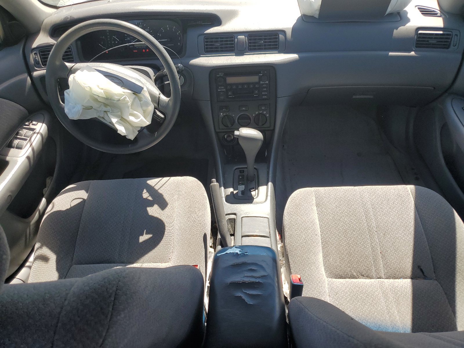 JT2BG22K4Y0522780 2000 Toyota Camry Ce