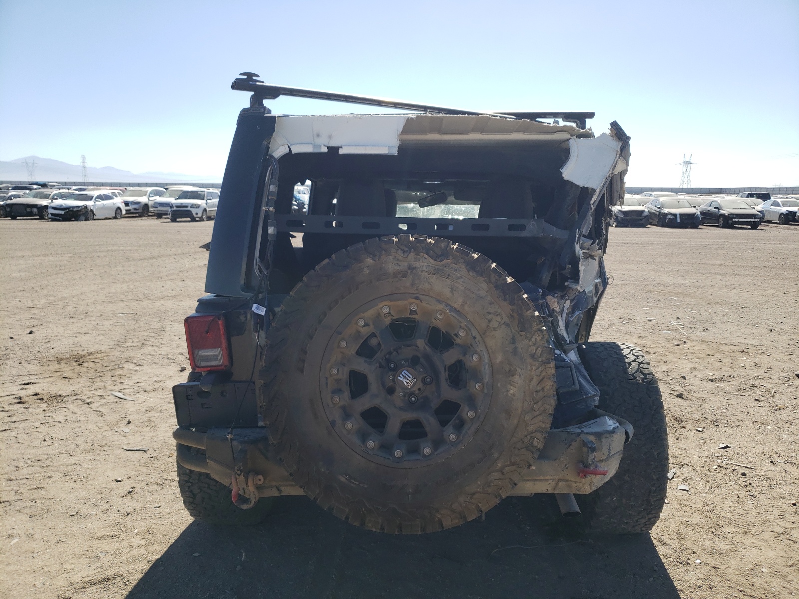 1C4BJWFG2FL693612 2015 Jeep Wrangler Unlimited Rubicon