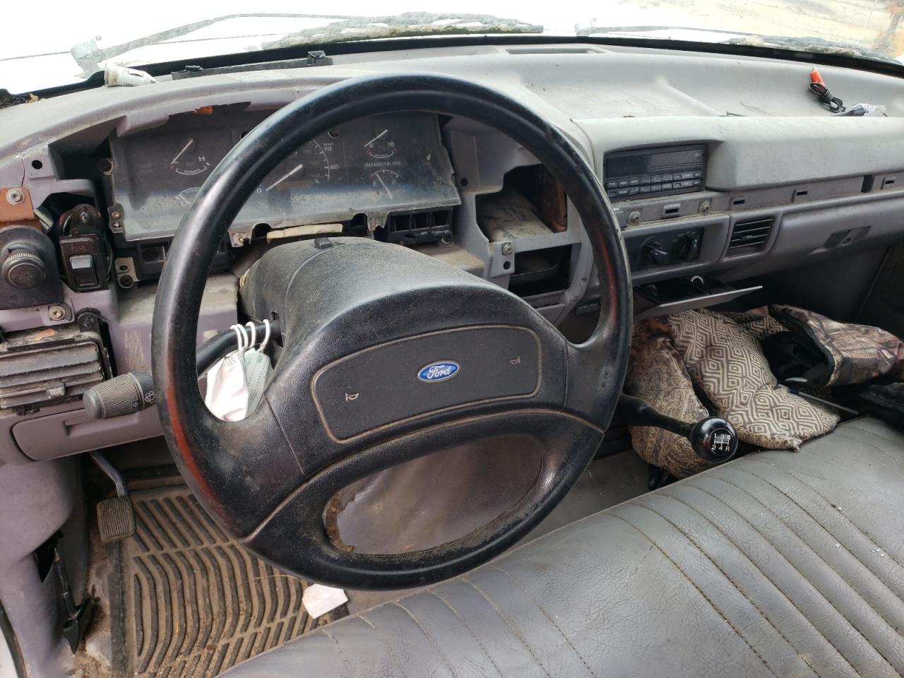 1994 Ford F350 VIN: 1FDKF37H3RNA54019 Lot: 55022764