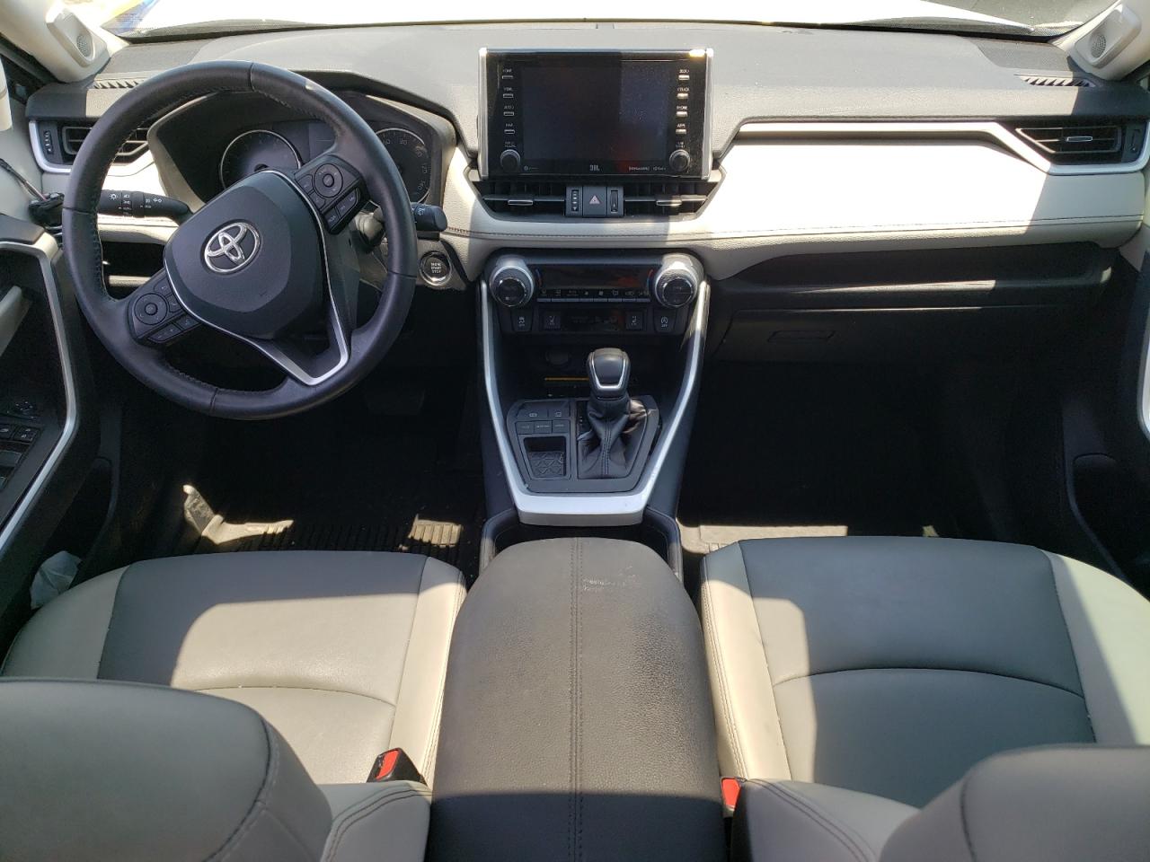 2021 Toyota Rav4 Xle Premium VIN: 2T3C1RFV2MC110181 Lot: 59580514