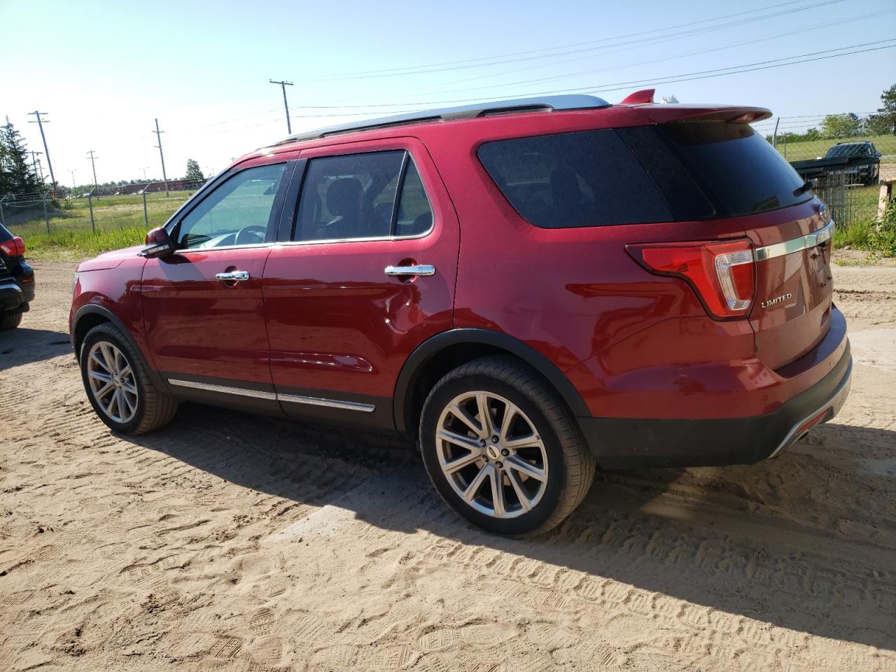 1FM5K8FH3HGC46051 2017 FORD EXPLORER - Image 2