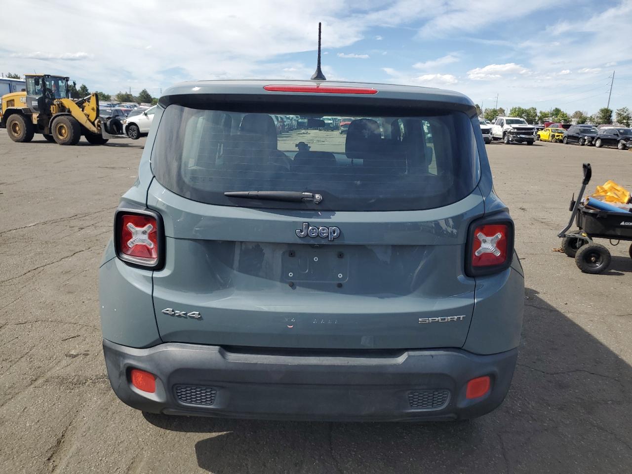 2017 Jeep Renegade Sport VIN: ZACCJBAB4HPE49550 Lot: 56369324