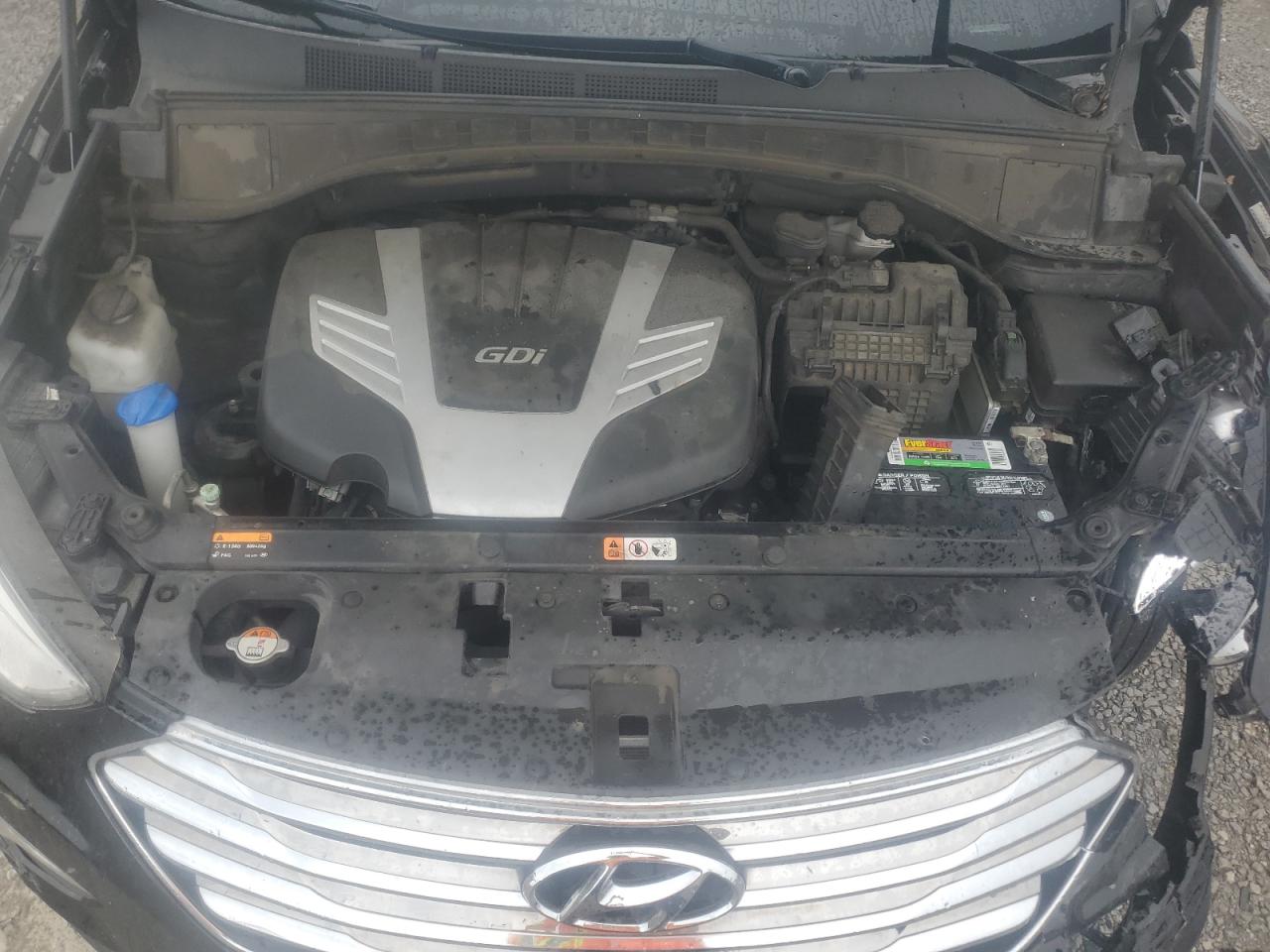 KM8SM4HF1GU142983 2016 Hyundai Santa Fe Se