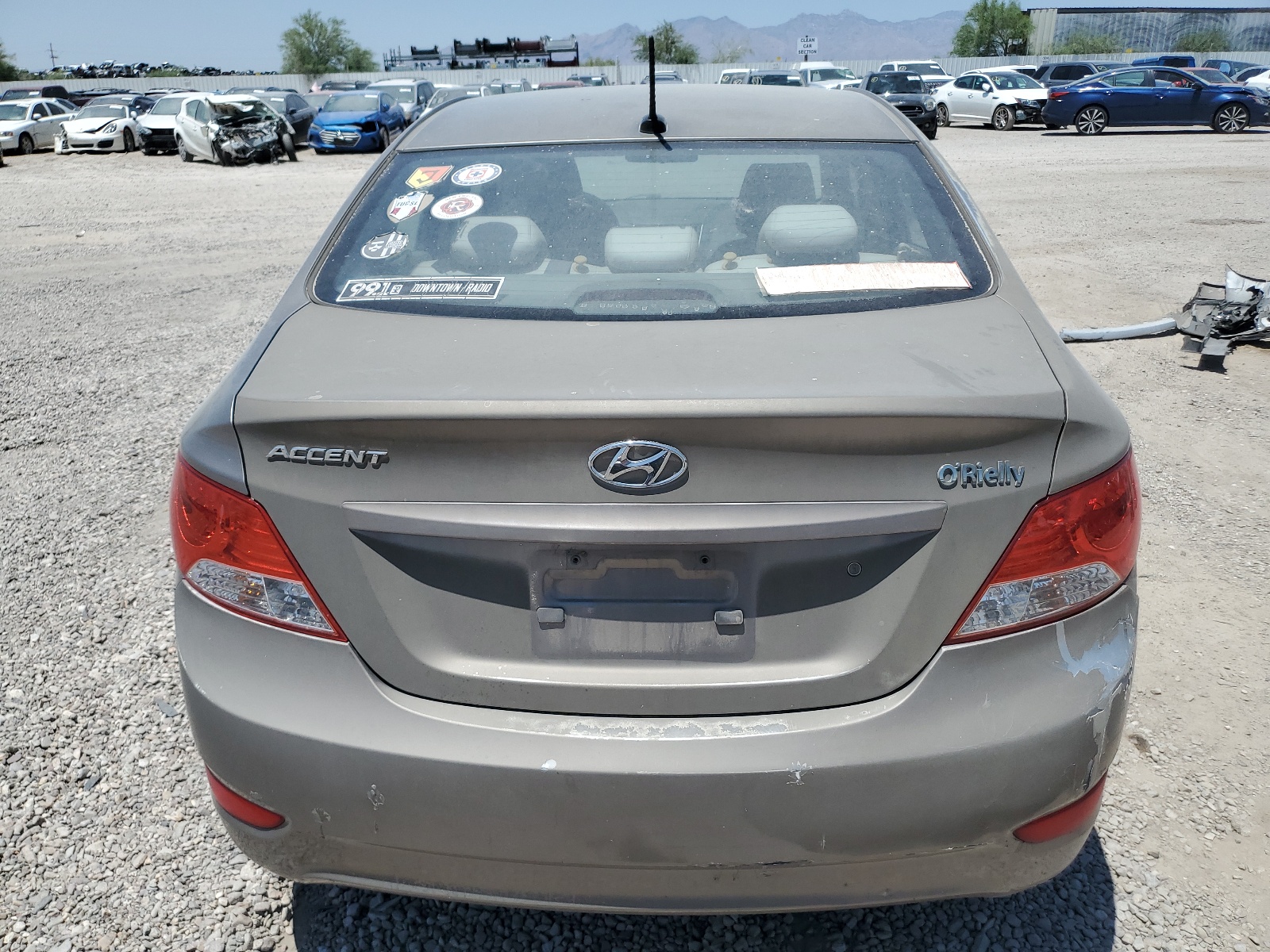 2013 Hyundai Accent Gls vin: KMHCT4AE1DU537511