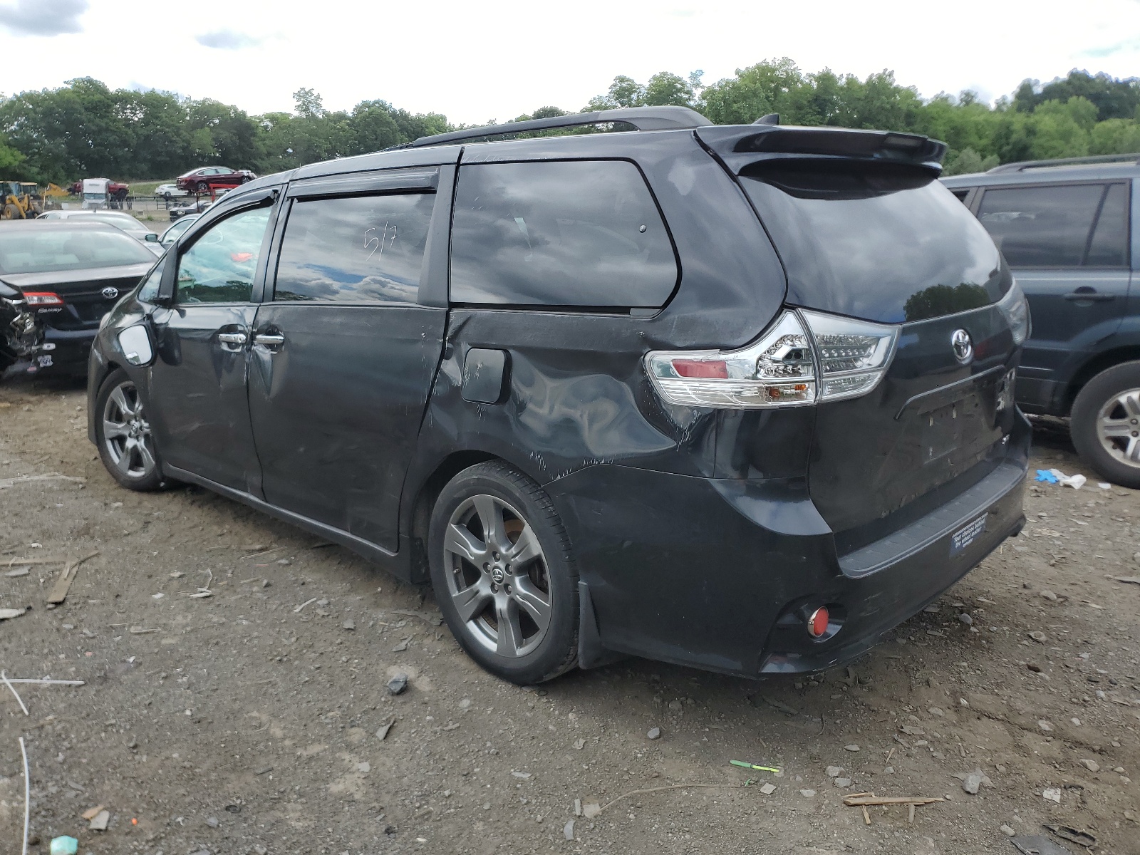 2019 Toyota Sienna Se vin: 5TDXZ3DC7KS977517