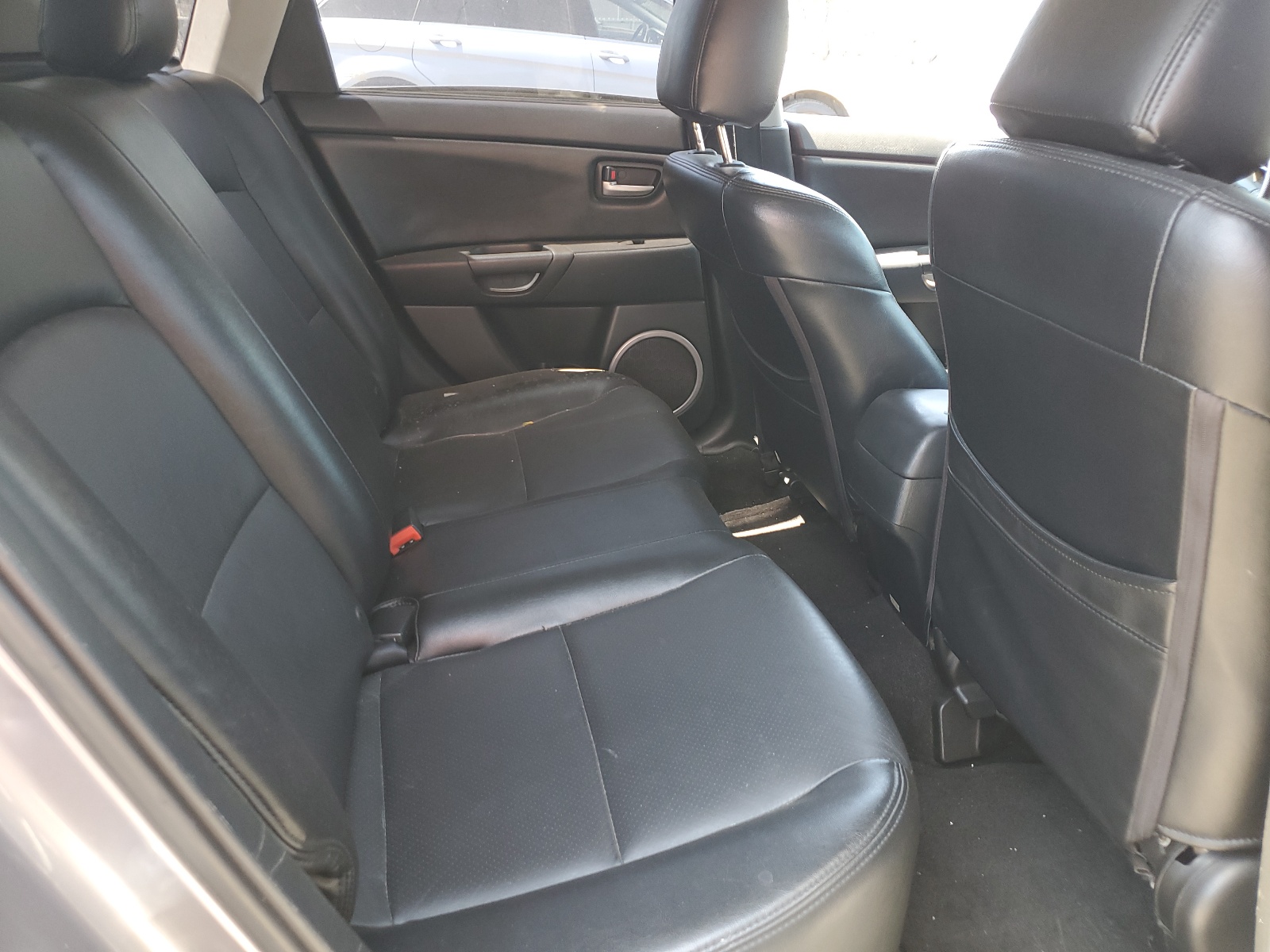 JM1BK344261470714 2006 Mazda 3 Hatchback