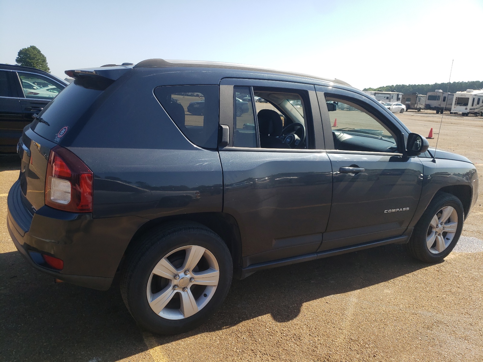 2016 Jeep Compass Sport vin: 1C4NJCBA2GD512775