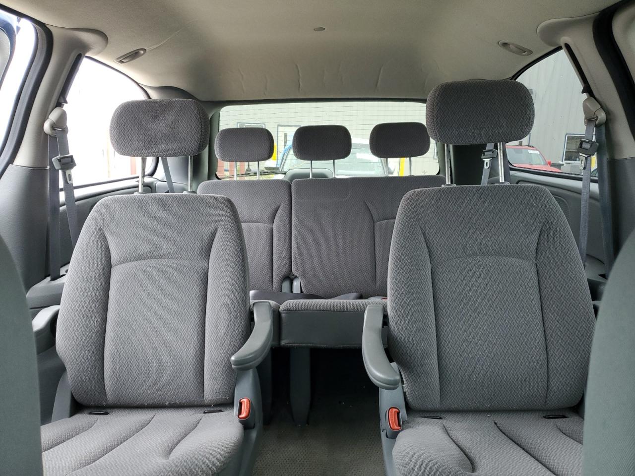 2007 Chrysler Town & Country Lx VIN: 2A4GP44R87R219003 Lot: 61095374