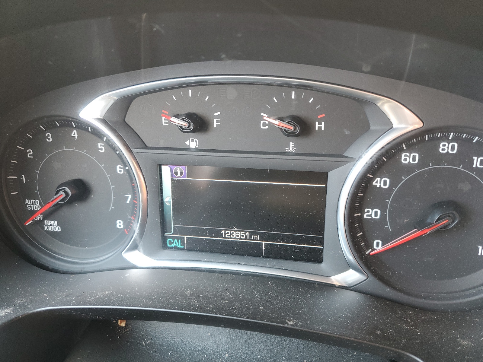 1GNERGKW3JJ110243 2018 Chevrolet Traverse Lt