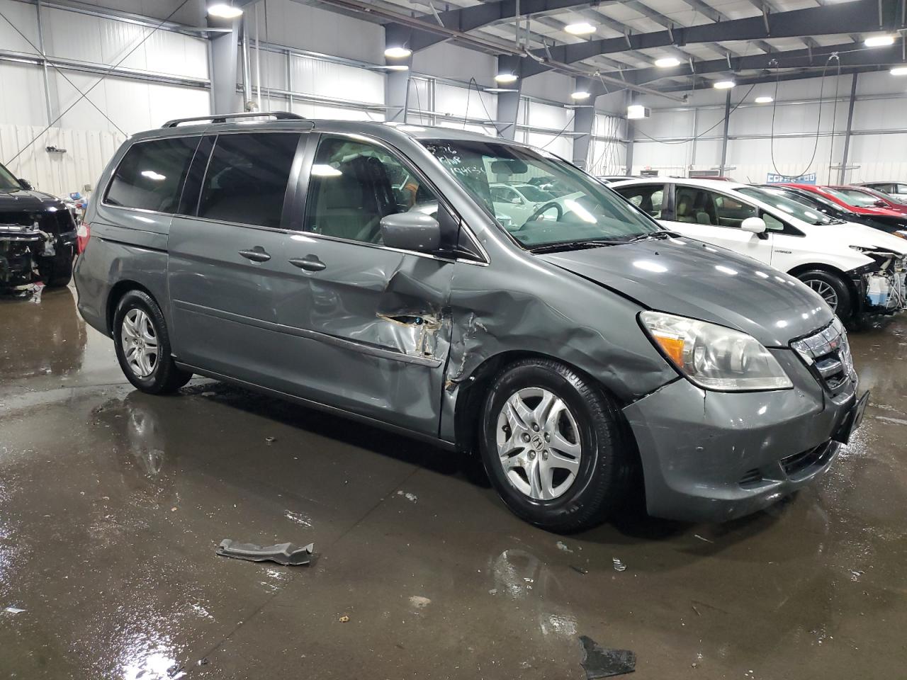 2007 Honda Odyssey - Image 4