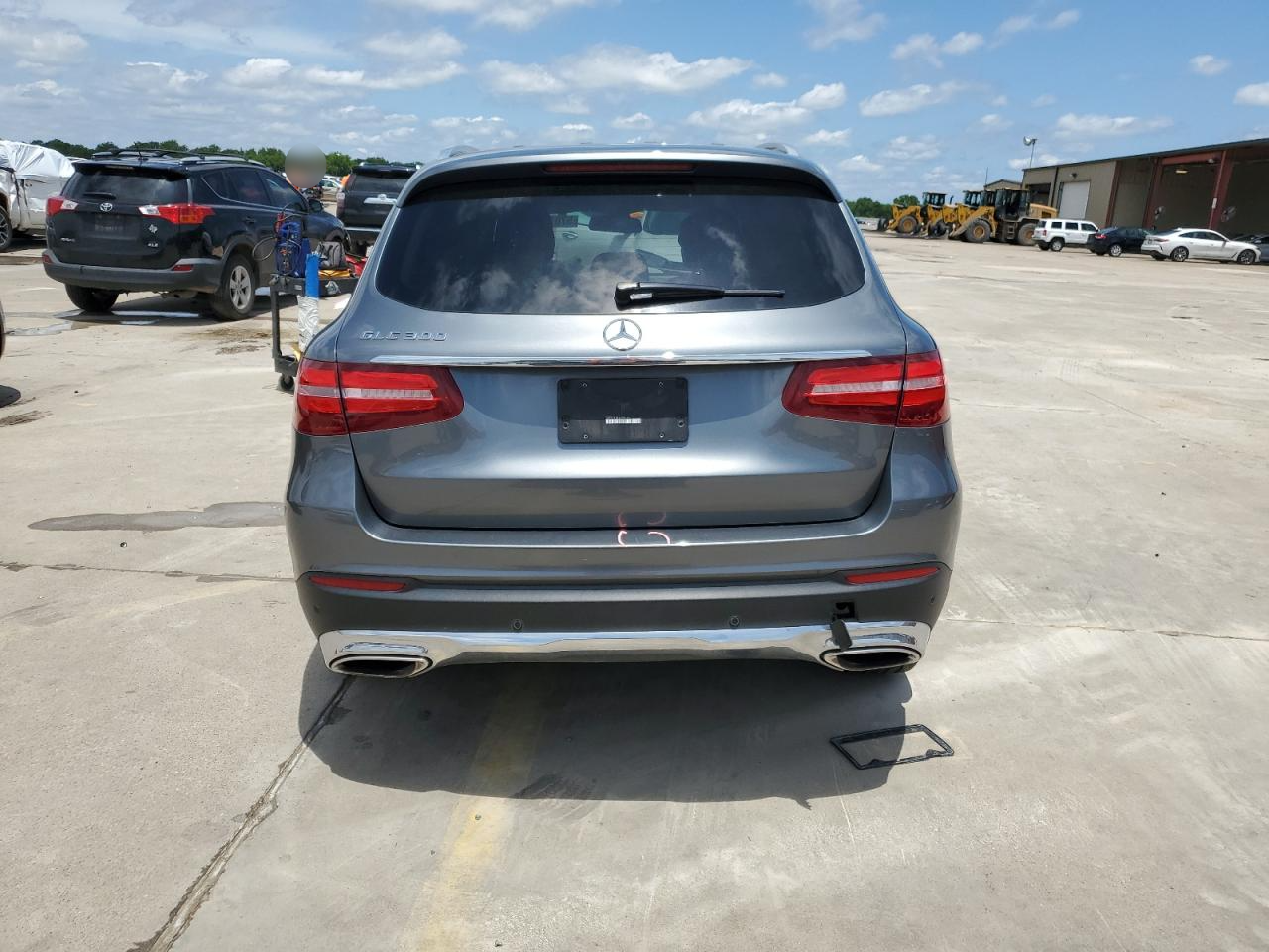 WDC0G4JB8JV108318 2018 Mercedes-Benz Glc 300