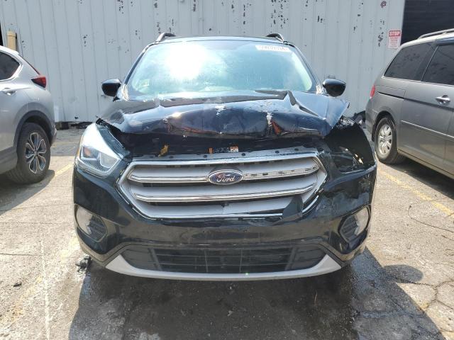  FORD ESCAPE 2017 Чорний