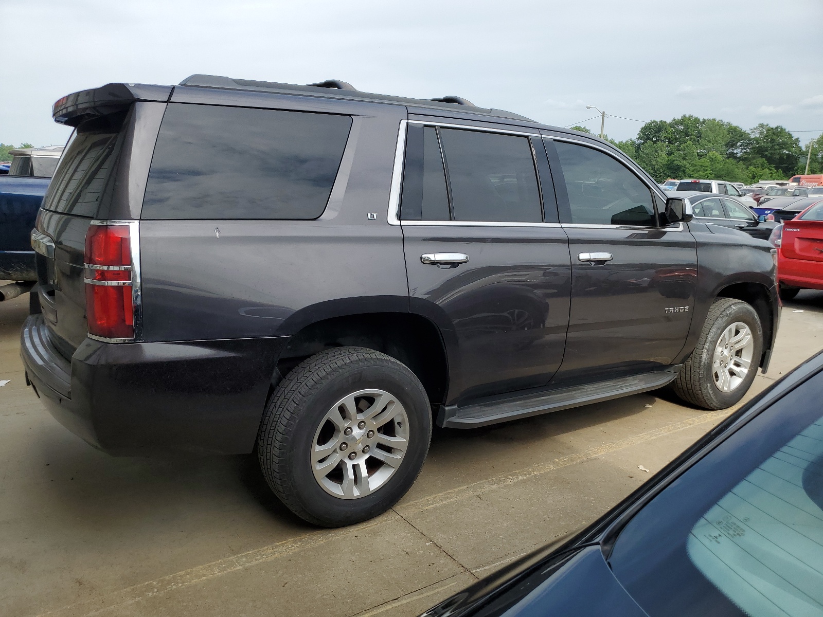 2017 Chevrolet Tahoe C1500 Lt vin: 1GNSCBKC7HR233830