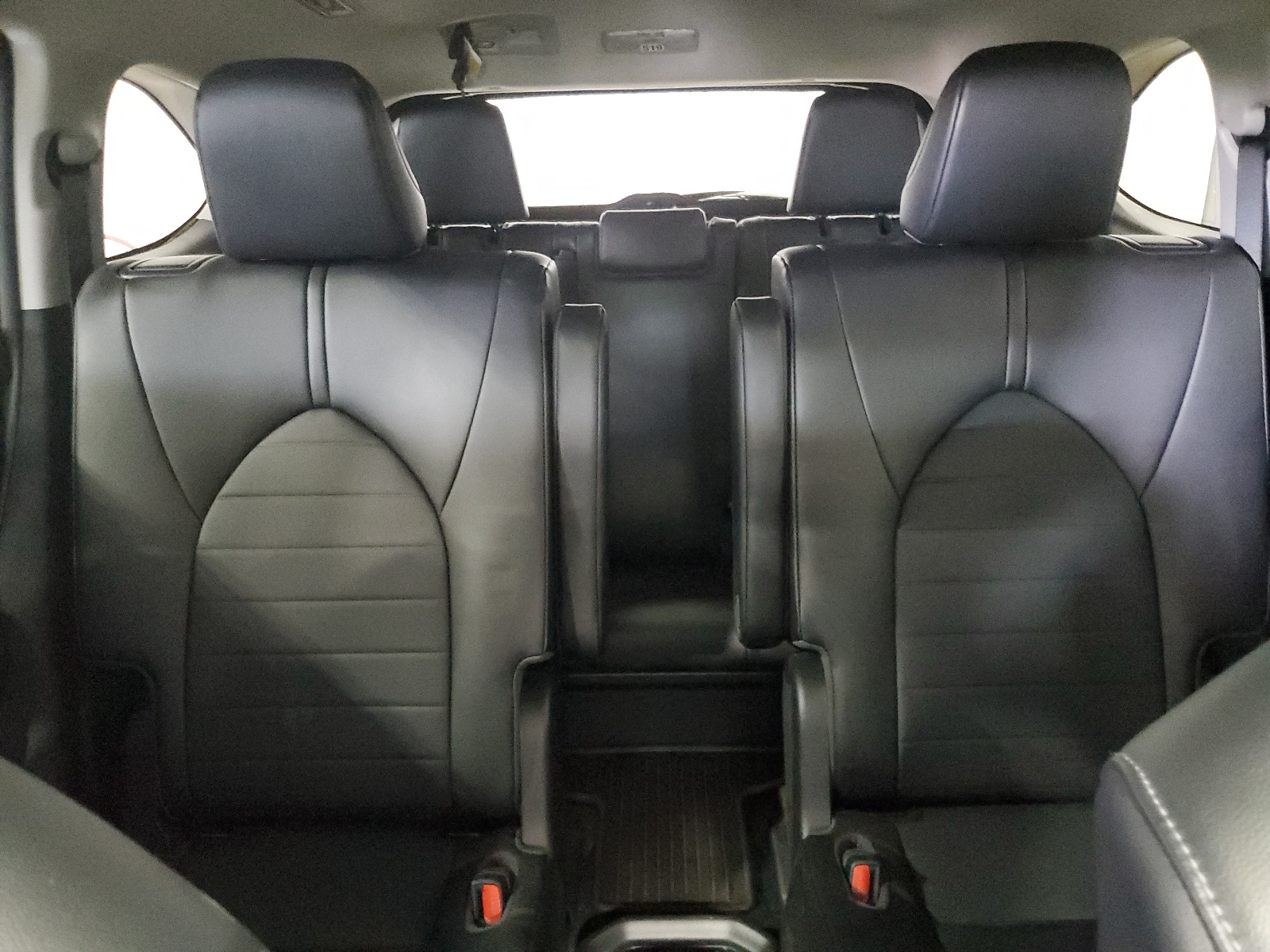 5TDGZRBH7NS596479 2022 Toyota Highlander Xle