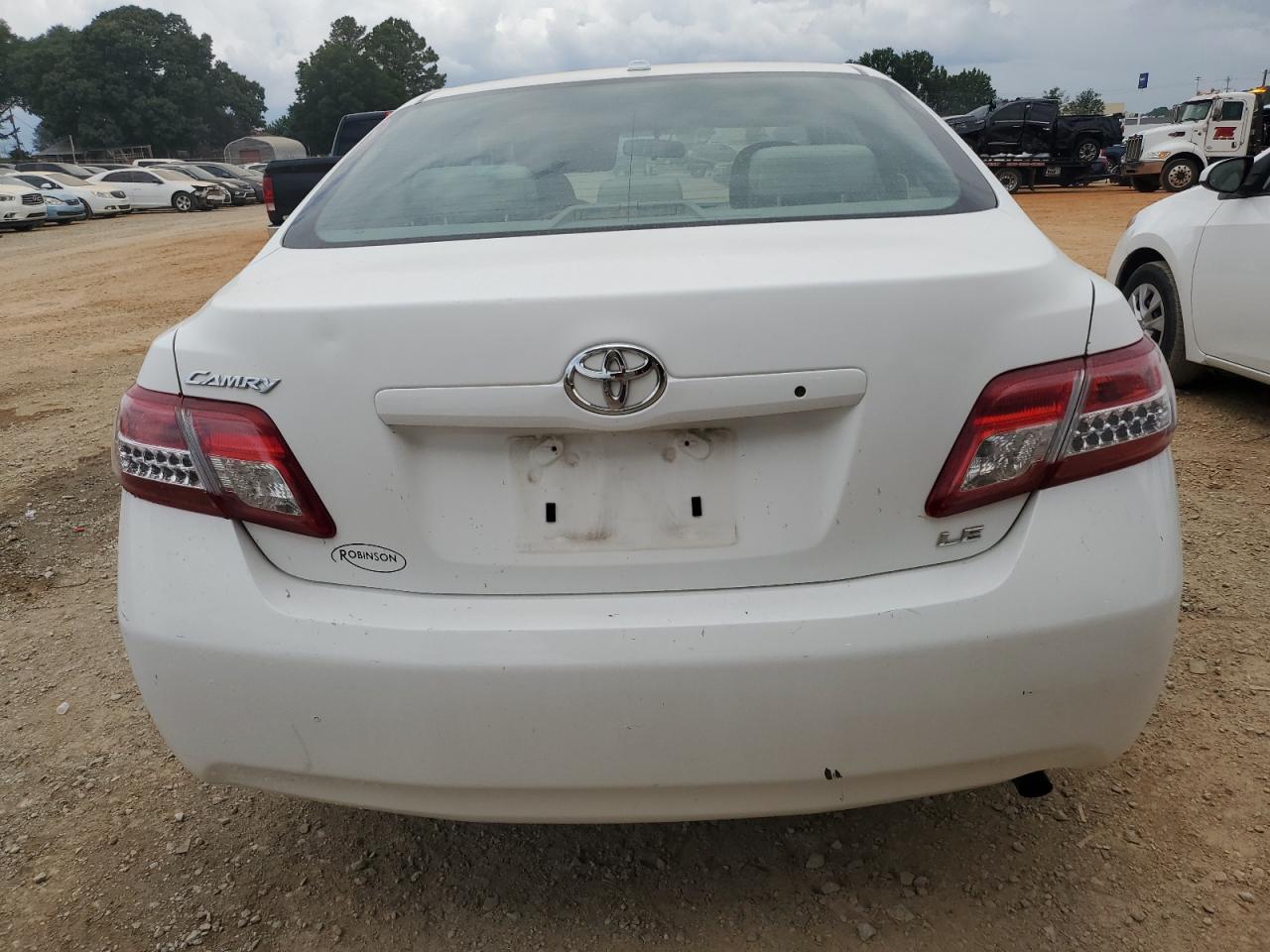 4T4BF3EK8BR163236 2011 Toyota Camry Base