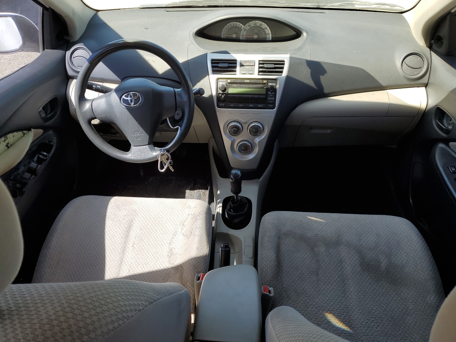 JTDBT903271158486 2007 Toyota Yaris