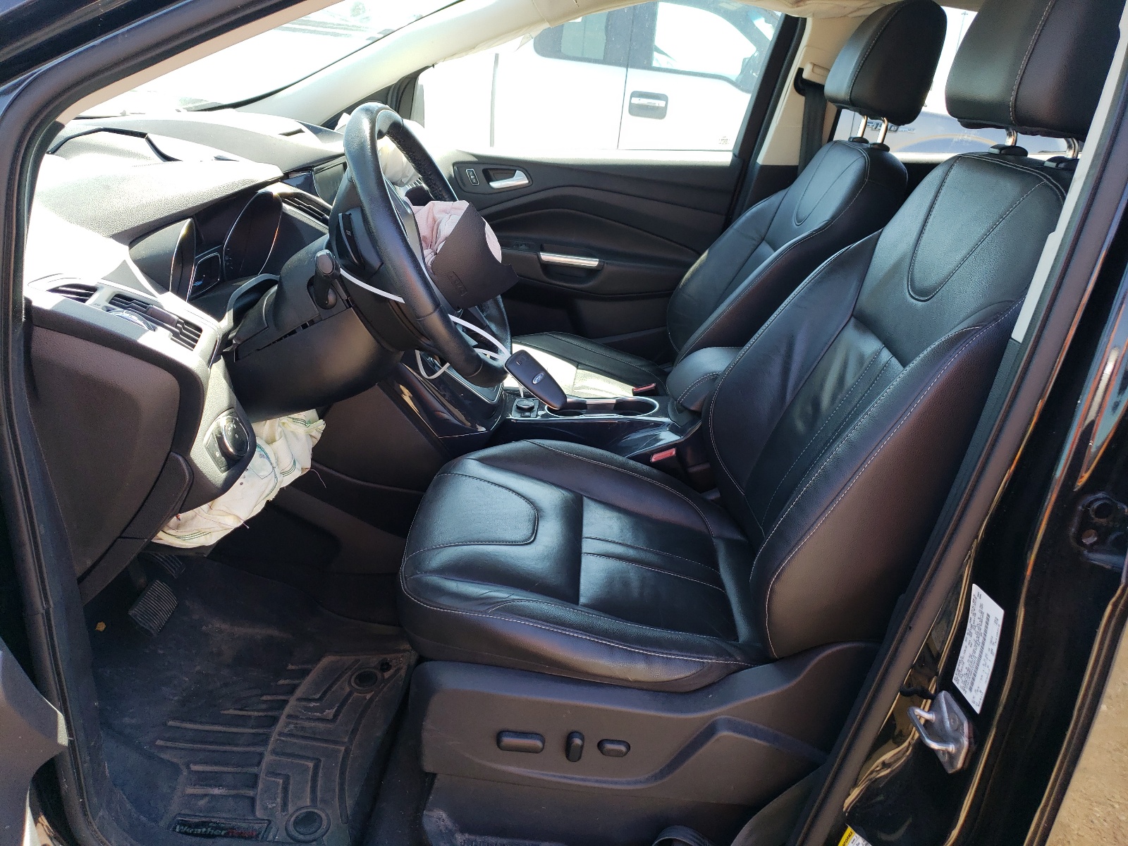 1FMCU9J98DUD38274 2013 Ford Escape Titanium