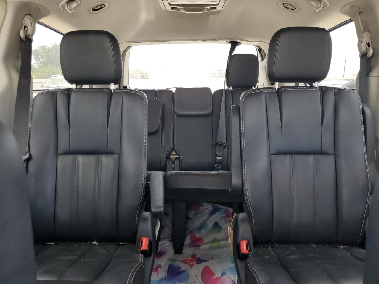 2015 Chrysler Town & Country Touring VIN: 2C4RC1BG4FR726036 Lot: 61313844