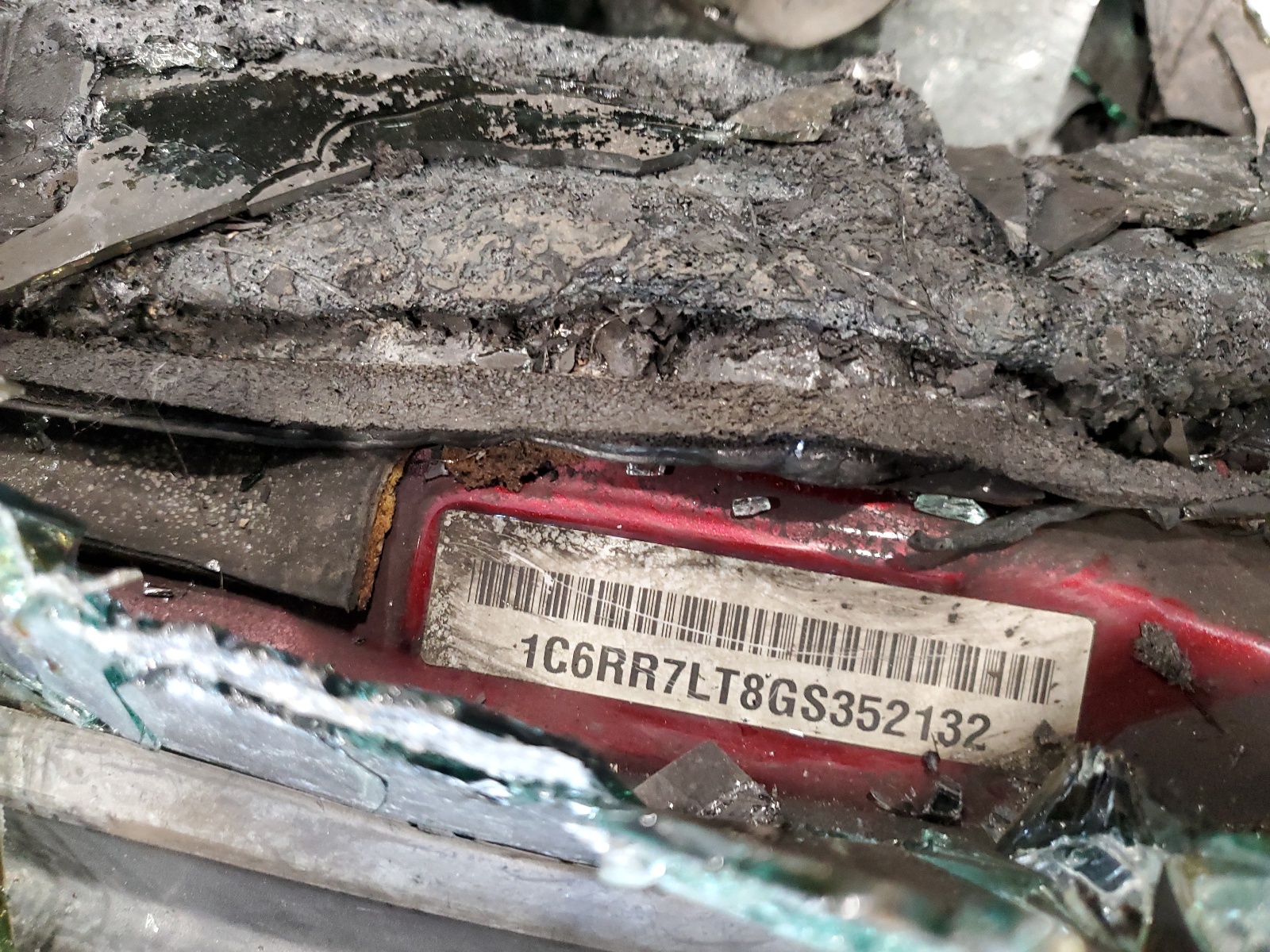 1C6RR7LT8GS352132 2016 Ram 1500 Slt