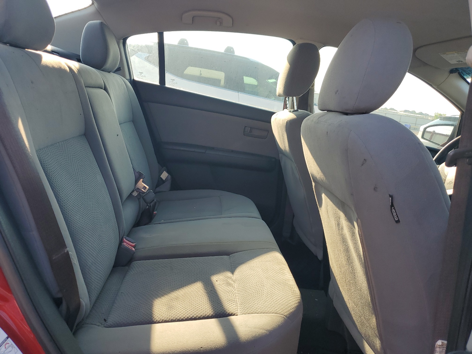 3N1AB6AP9AL682140 2010 Nissan Sentra 2.0